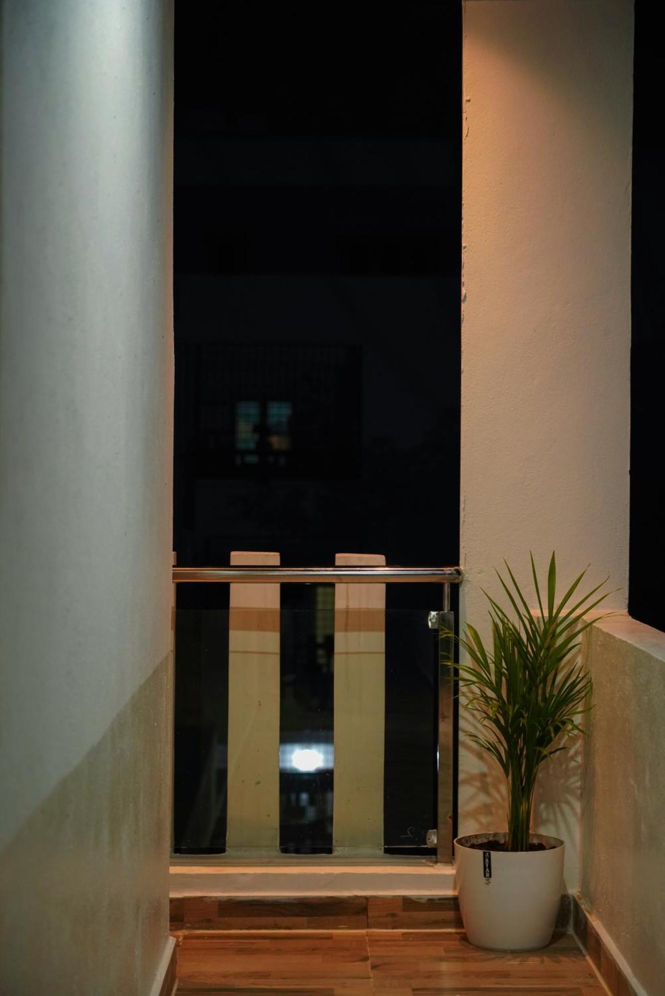 N Cube Serviced Apartments Хайдарабад Экстерьер фото
