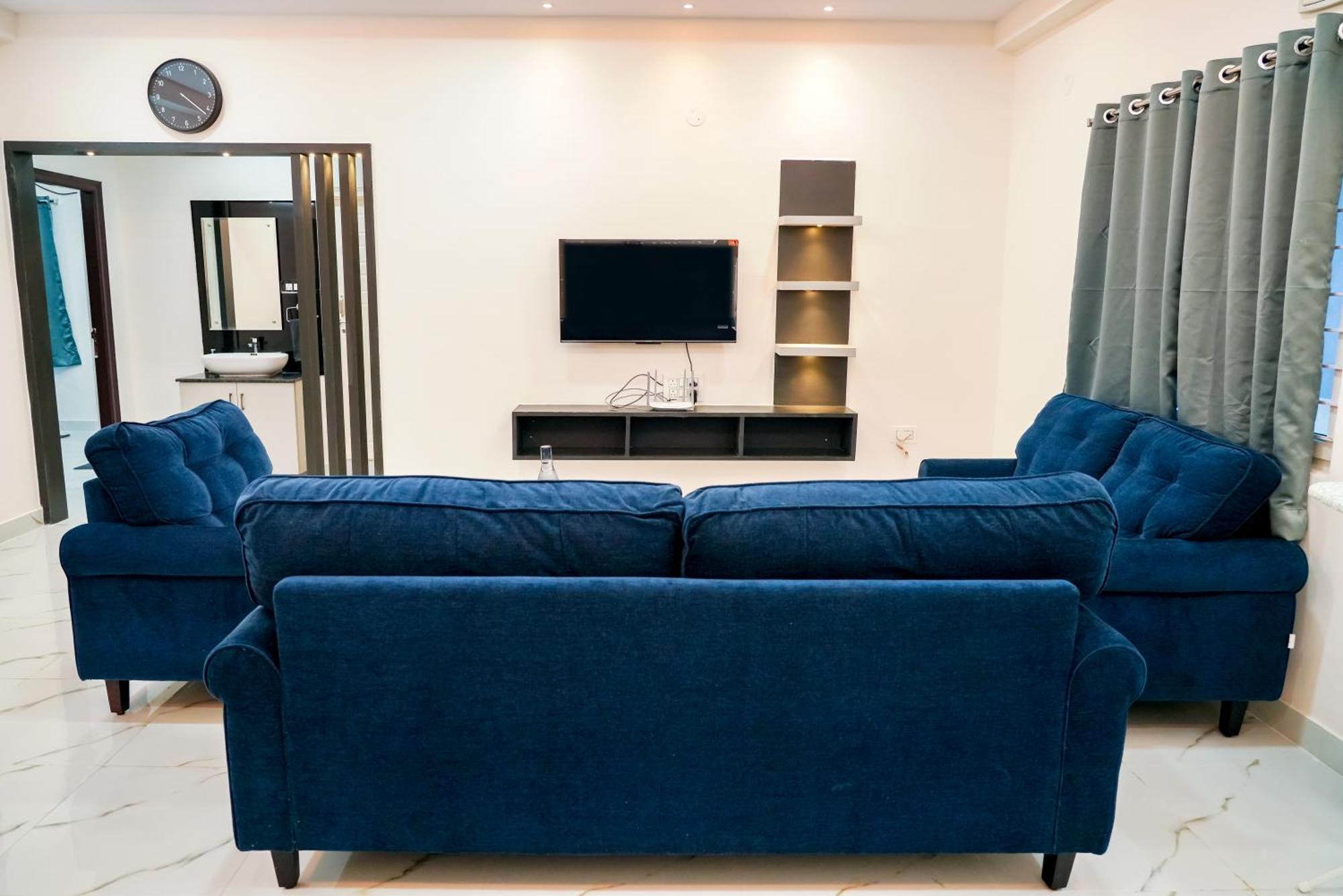 N Cube Serviced Apartments Хайдарабад Экстерьер фото